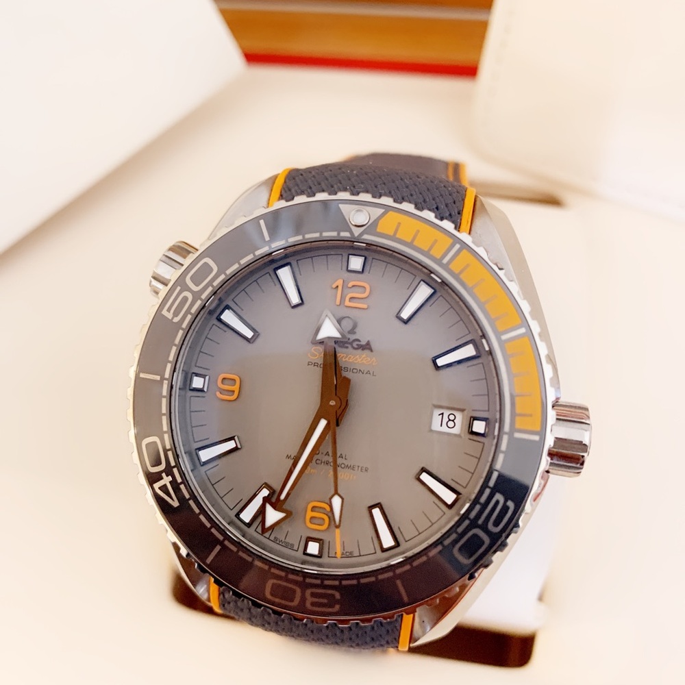 Omega Seamaster Chronograph Automatic Watch - Picture 2 of 15